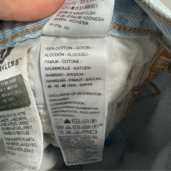 Women’s 501 Light Wash Straight Leg Denim Jeans Size 24 - Picture 13 of 16